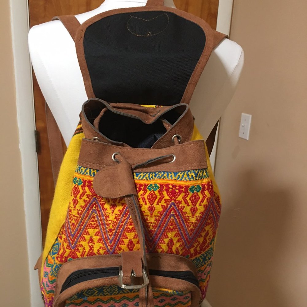 Guatemalan Backpack - Picture 4 of 4